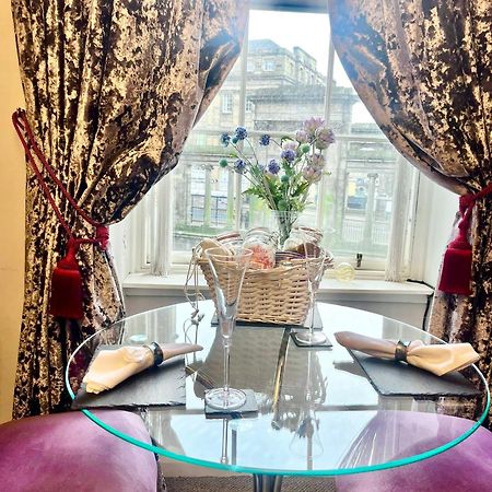 The Bonnie Bide Awa' Apartment Единбург Екстериор снимка